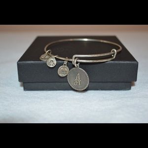 ⛔️SOLD⛔️Alex & Ani Bracelet - A